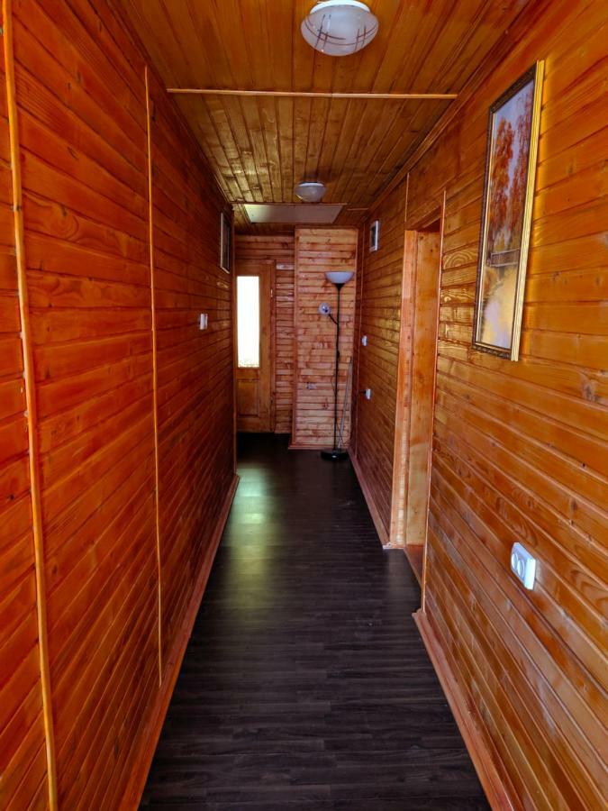 У Оксани Guest House Kvasy Bagian luar foto